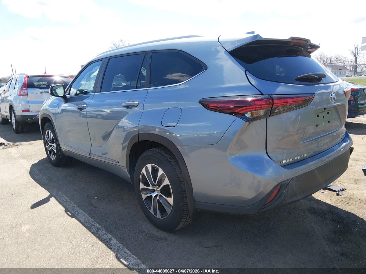 2024 TOYOTA HIGHLANDER XLE — снимка 3