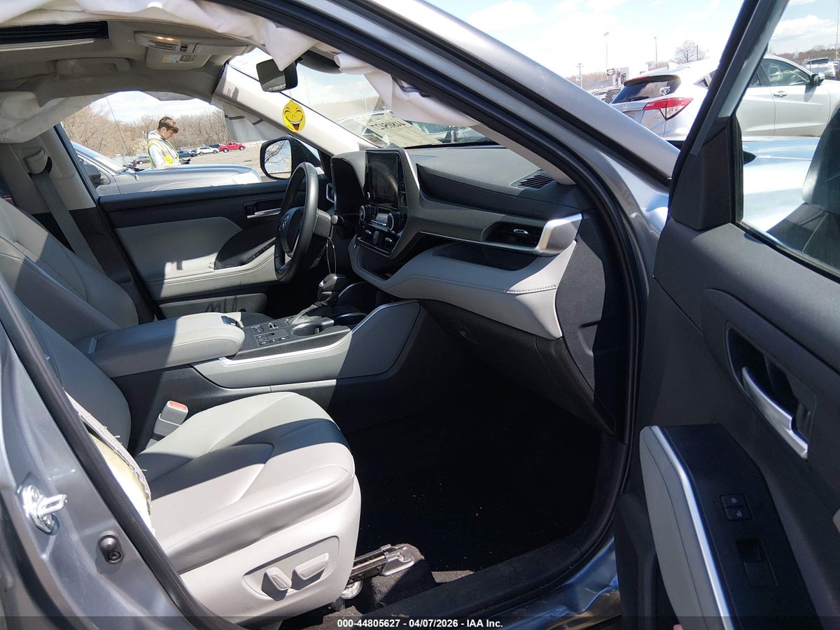2024 TOYOTA HIGHLANDER XLE — снимка 5