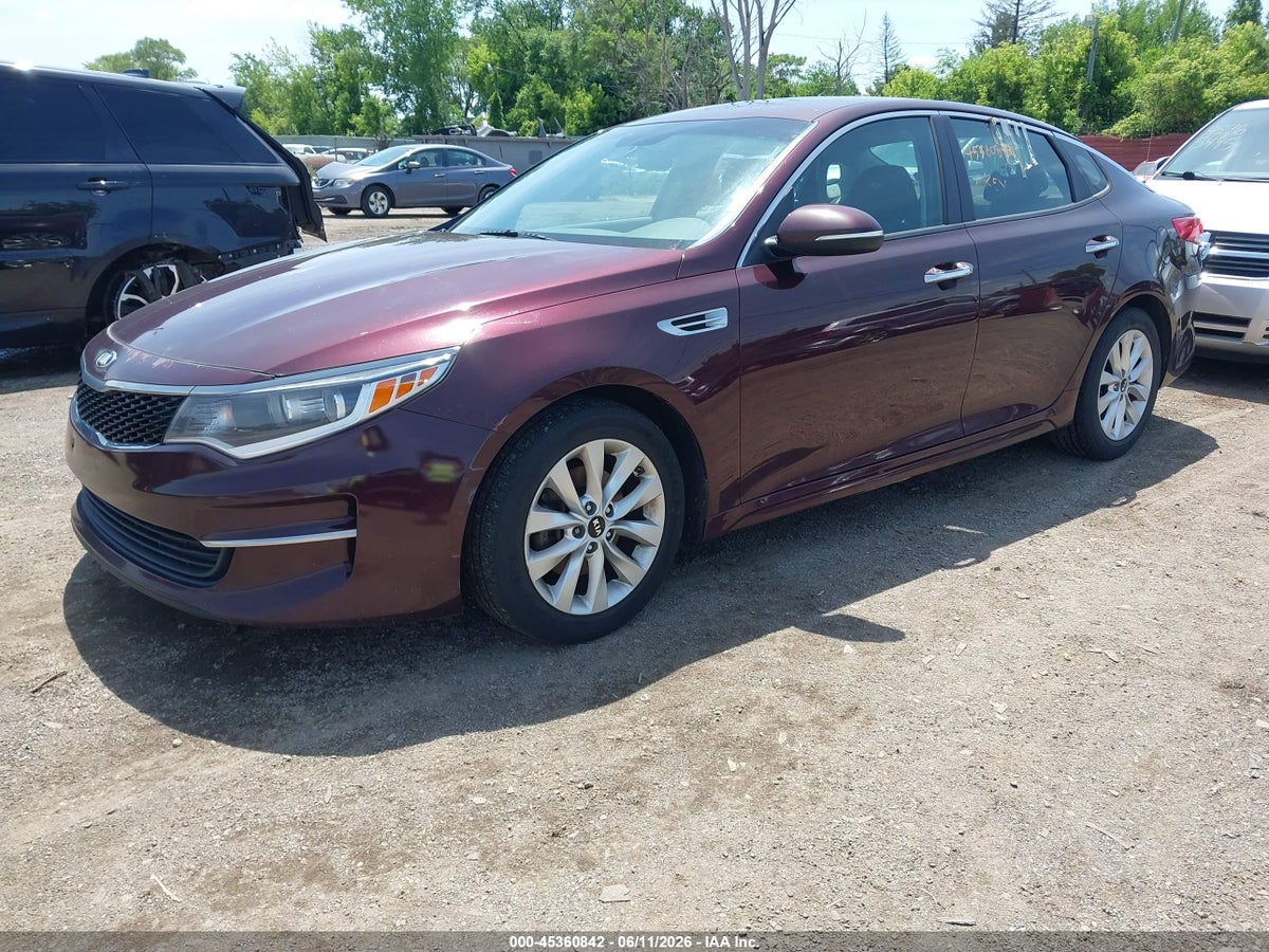 2016 KIA OPTIMA LX — снимка 2
