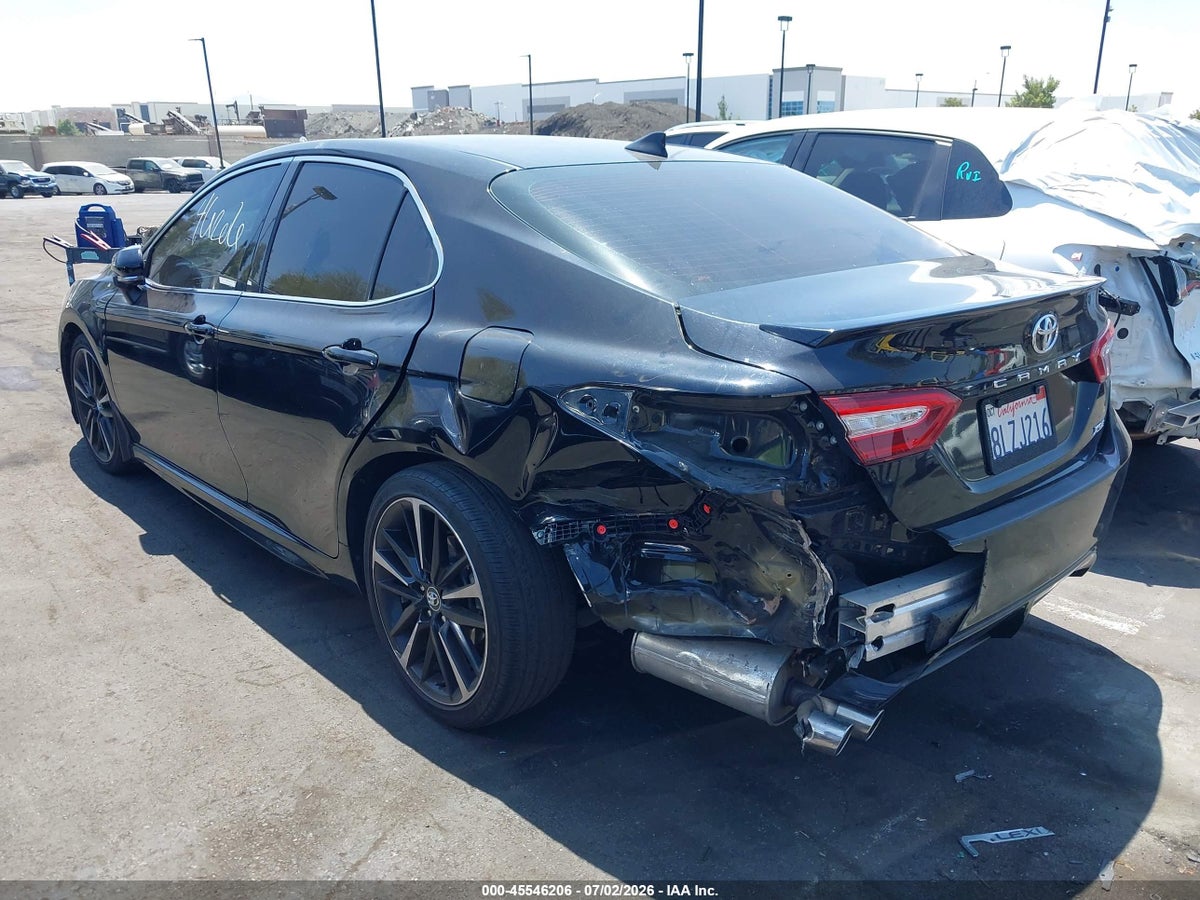 2020 TOYOTA CAMRY XSE — снимка 3