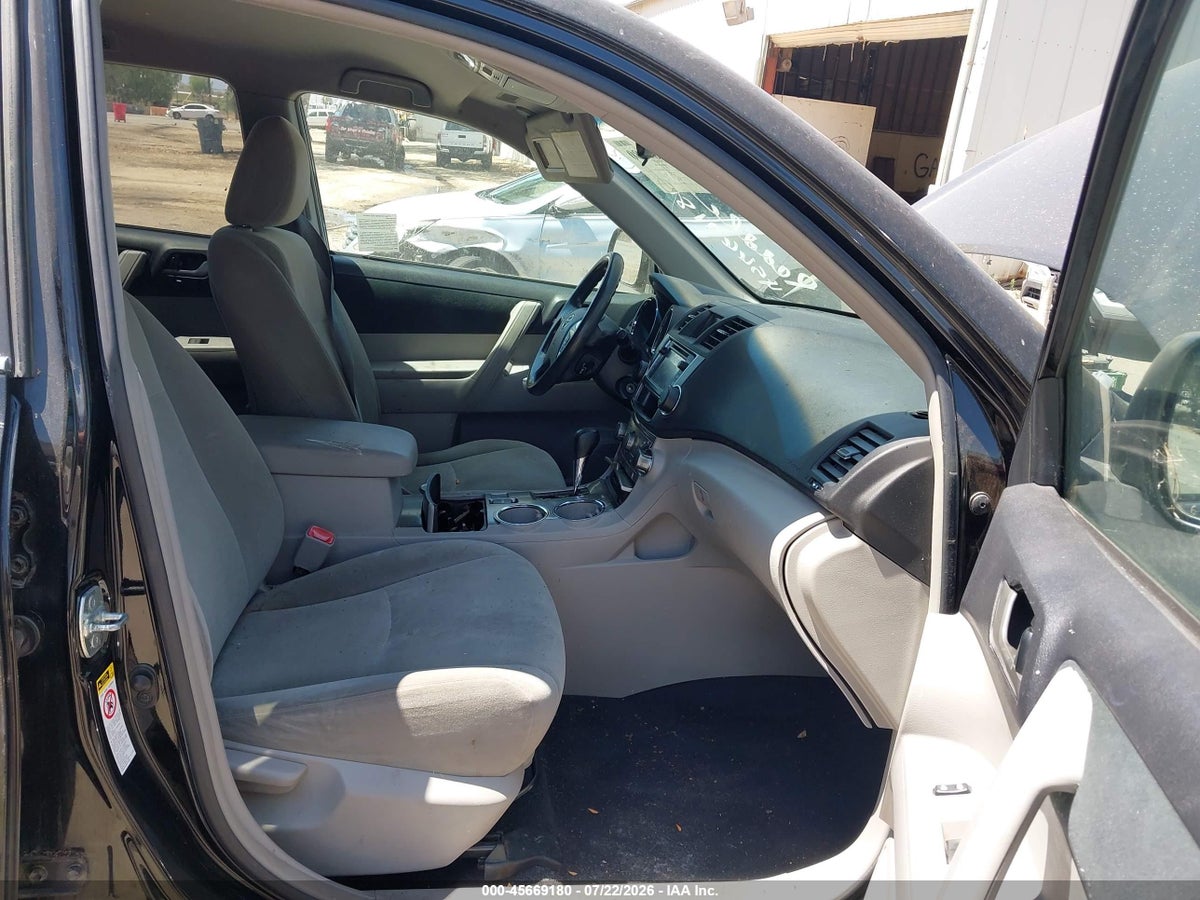 2013 TOYOTA HIGHLANDER BASE PLUS — снимка 5