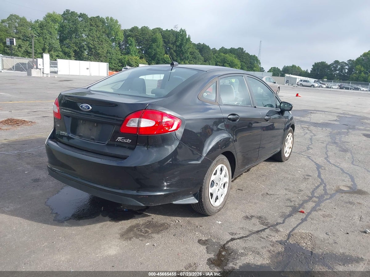 2013 FORD FIESTA SE — снимка 4