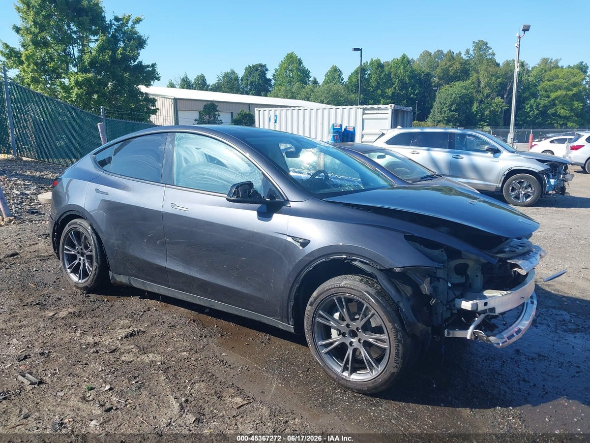 2025 TESLA MODEL Y LONG RANGE DUAL MOTOR REAR-WHEEL DRIVE