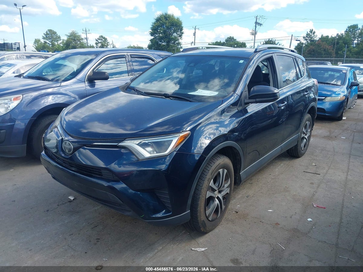2017 TOYOTA RAV4 LE — снимка 2