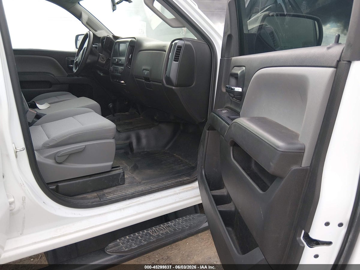 2017 CHEVROLET SILVERADO 2500HD WT — снимка 5