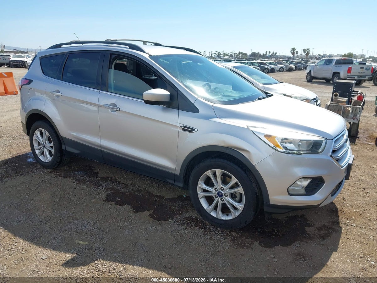 2018 FORD ESCAPE SE