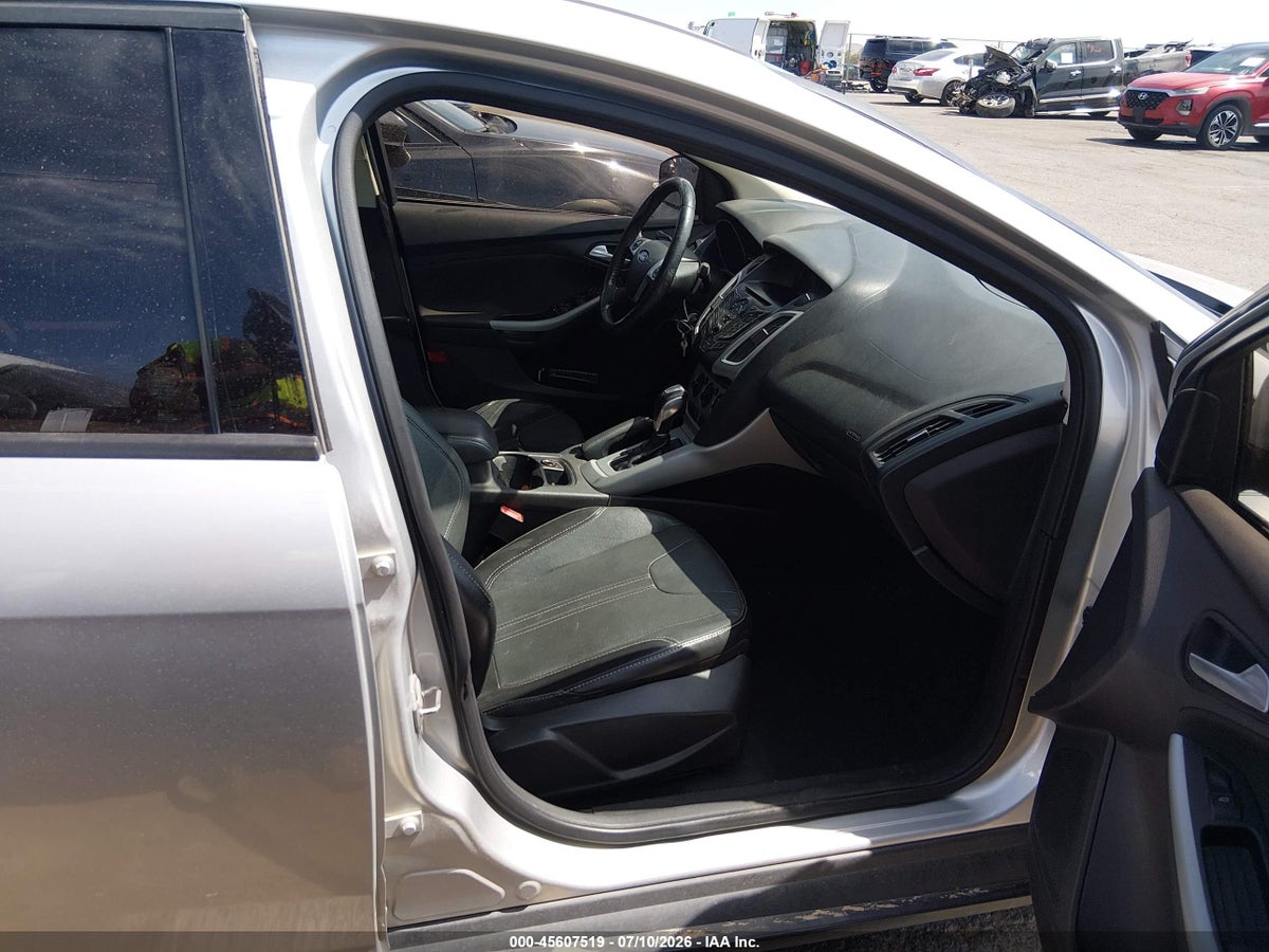 2014 FORD FOCUS SE — снимка 5