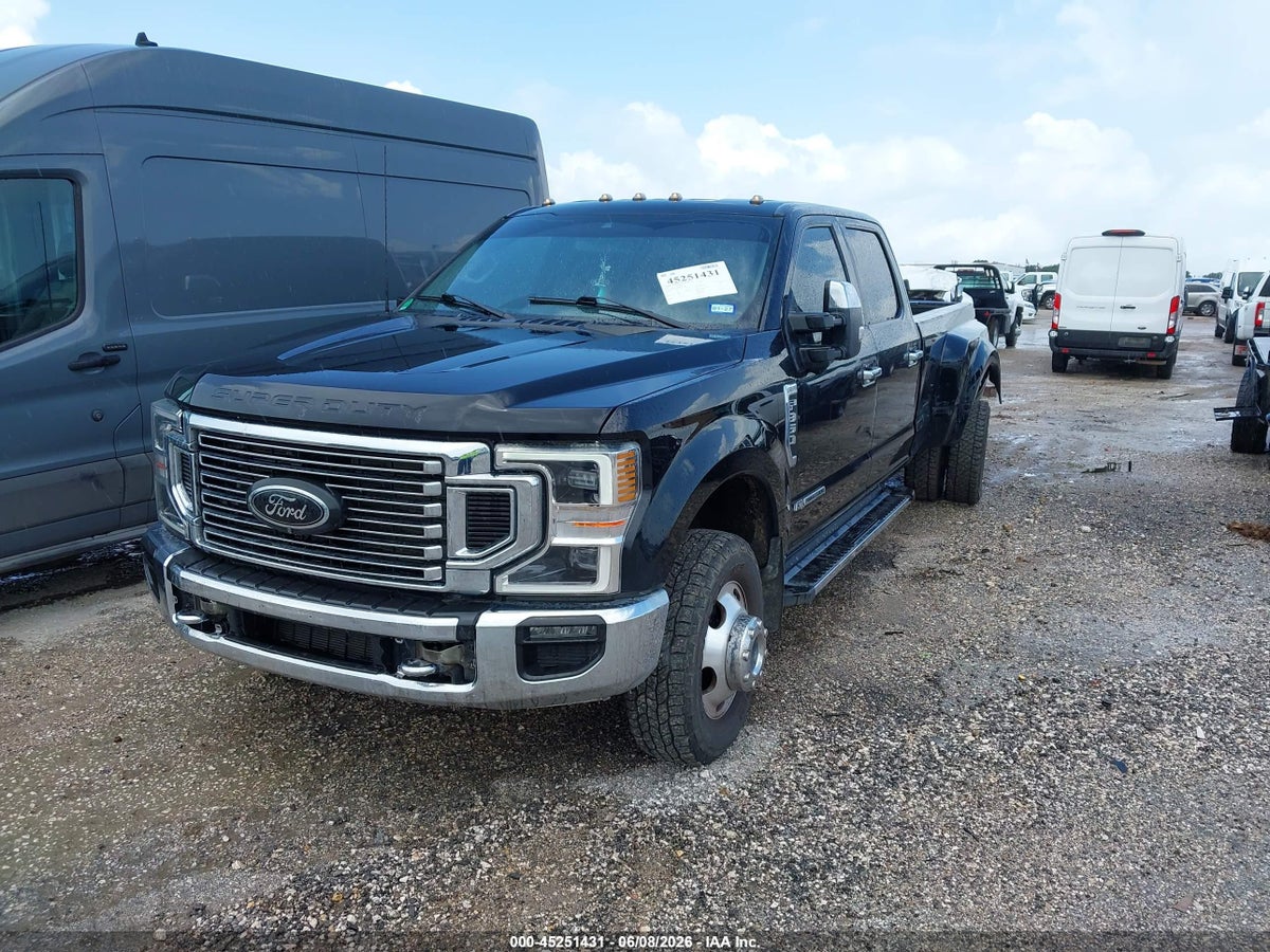 2021 FORD F-350 LARIAT — снимка 2