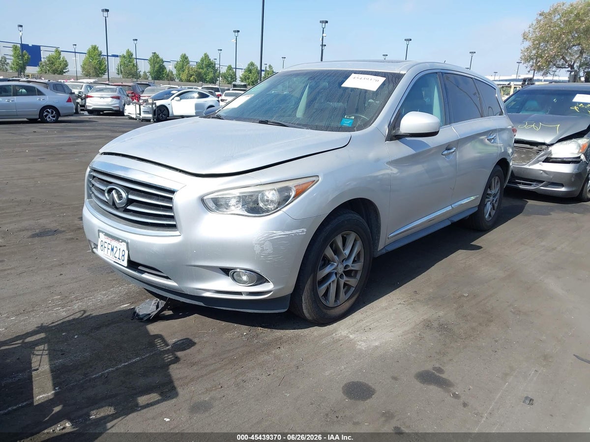 2013 INFINITI JX35 — снимка 2
