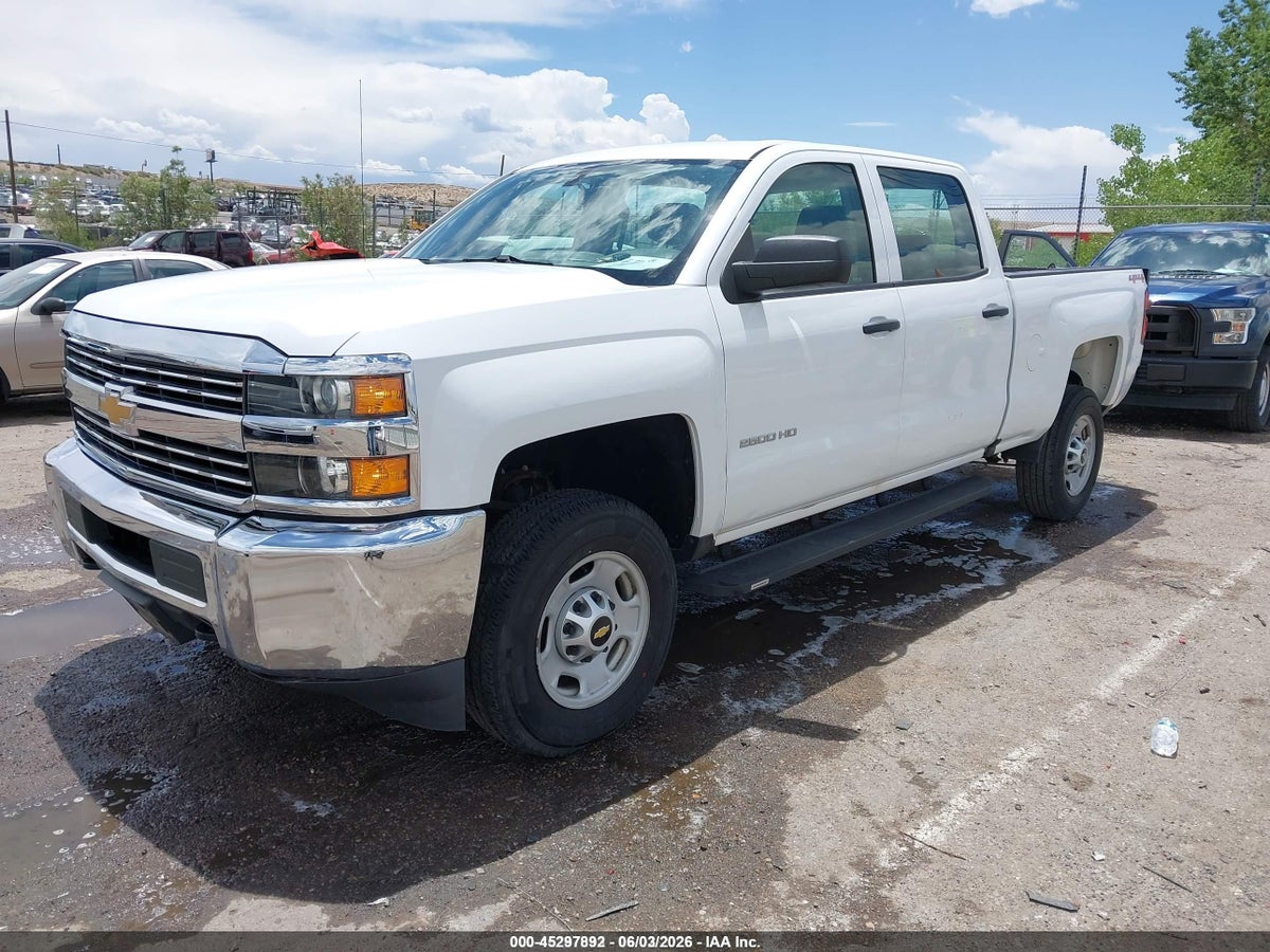 2017 CHEVROLET SILVERADO 2500HD WT — снимка 2