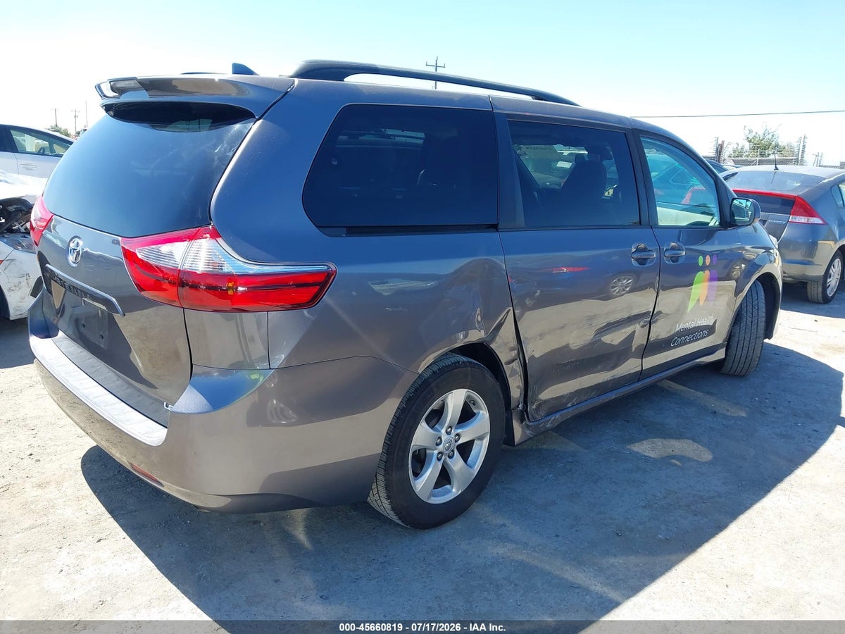 2020 TOYOTA SIENNA LE — снимка 4