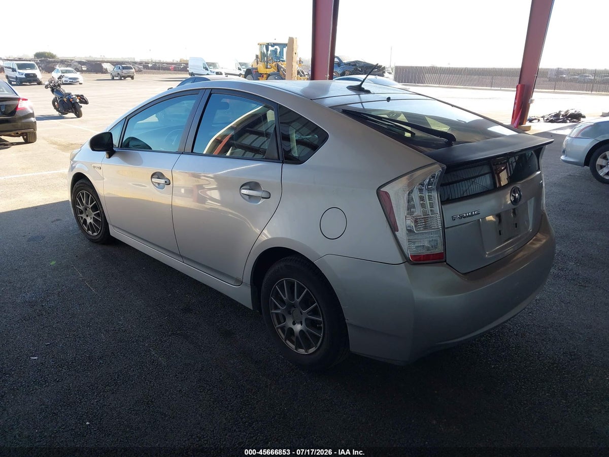 2011 TOYOTA PRIUS TWO — снимка 3