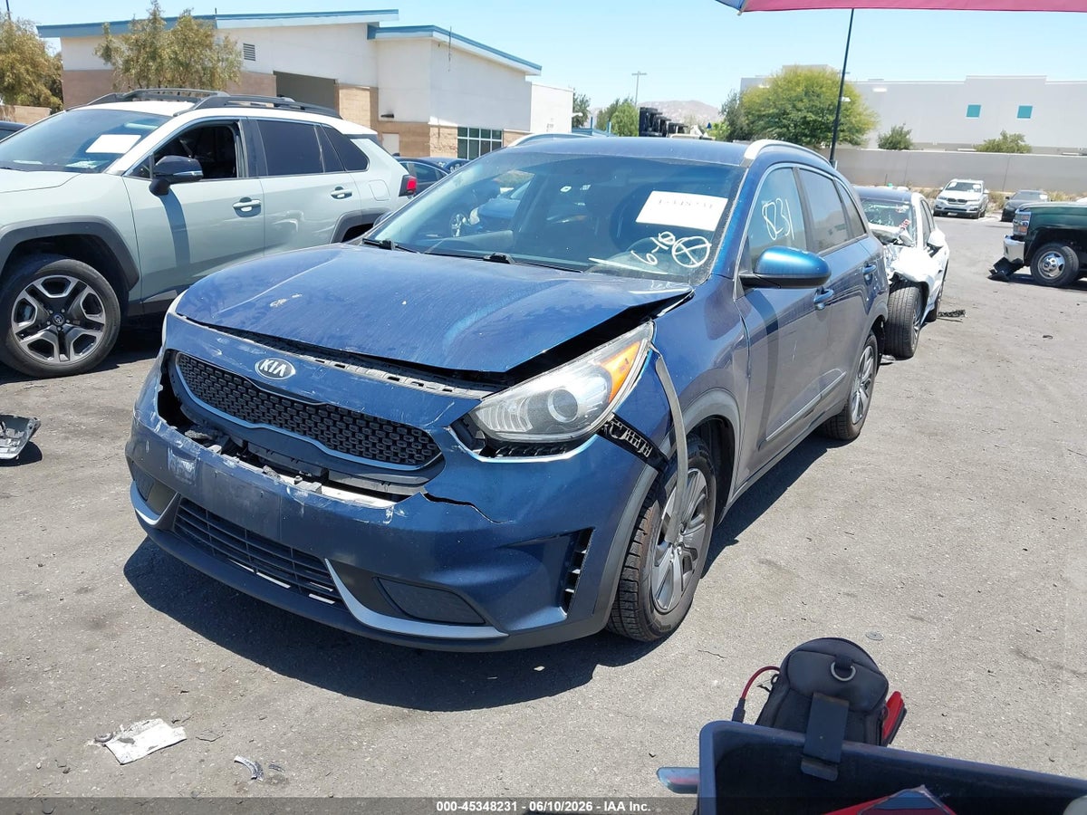 2018 KIA NIRO LX — снимка 2