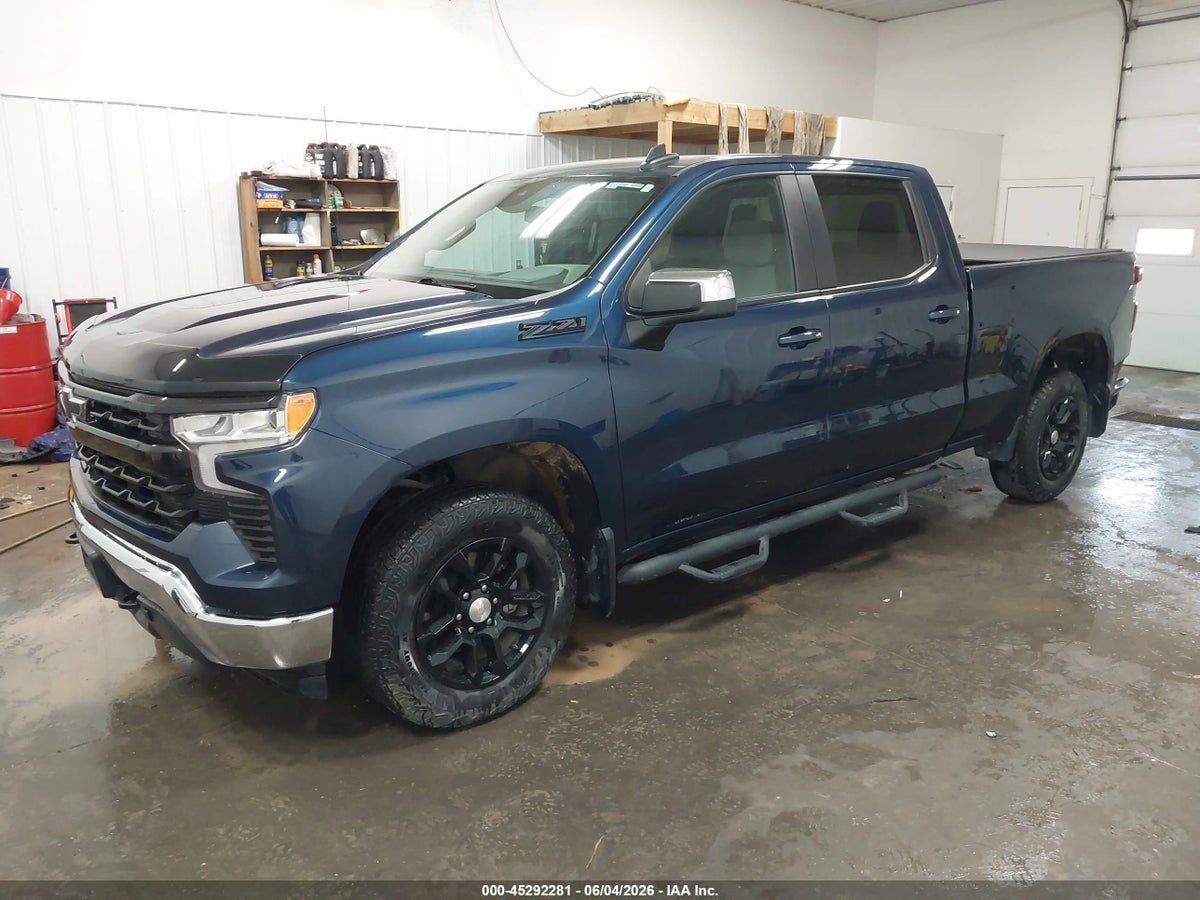 2023 CHEVROLET SILVERADO 1500 4WD STANDARD BED LT — снимка 2