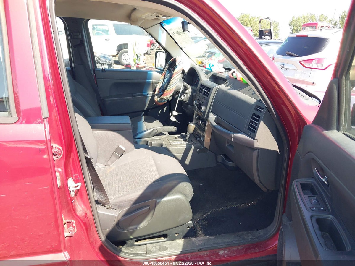2011 JEEP LIBERTY SPORT — снимка 5