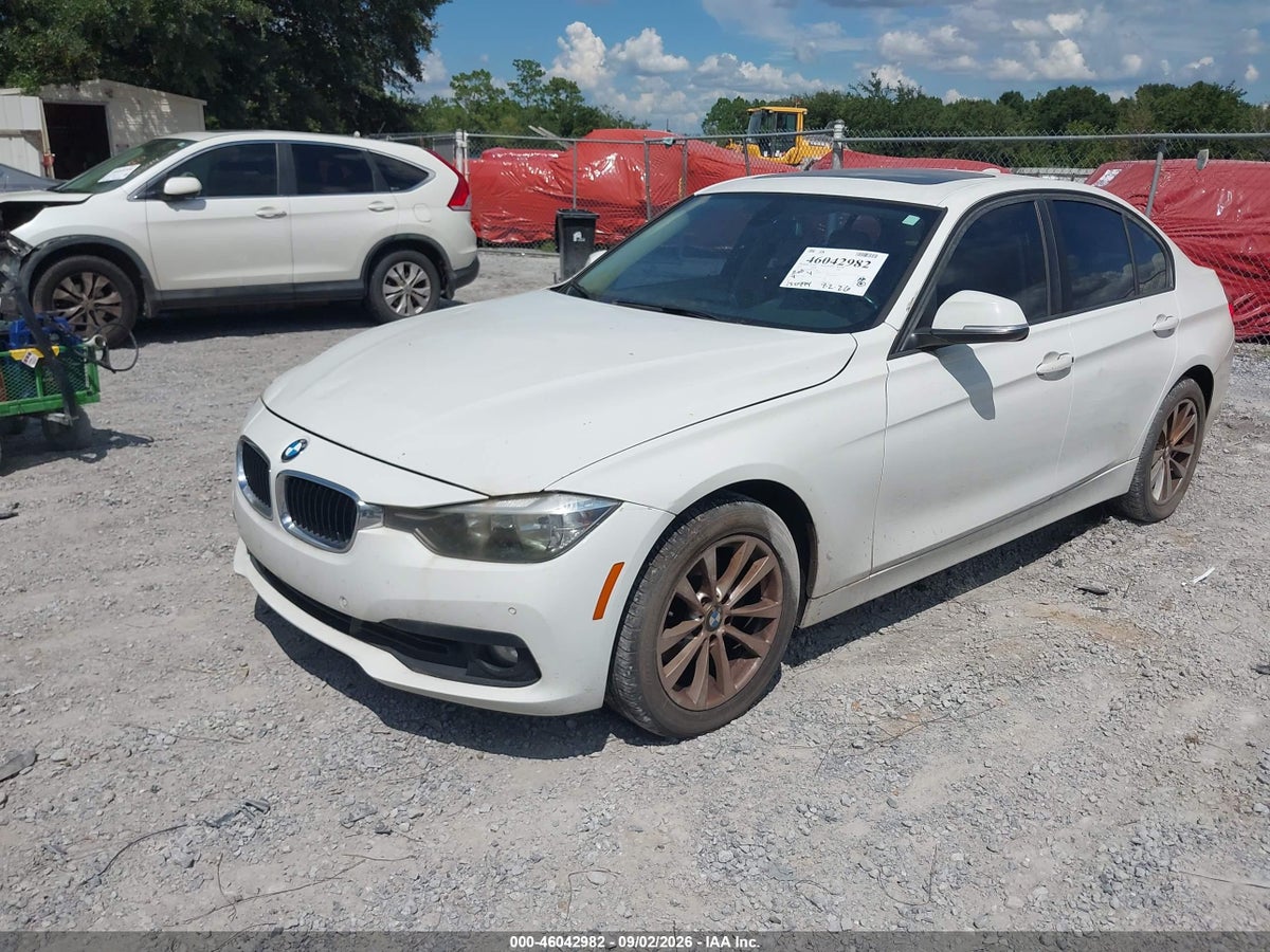 2016 BMW 320I — снимка 2