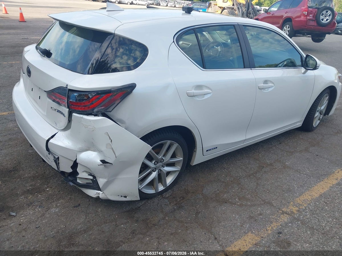 2015 LEXUS CT 200H — снимка 4