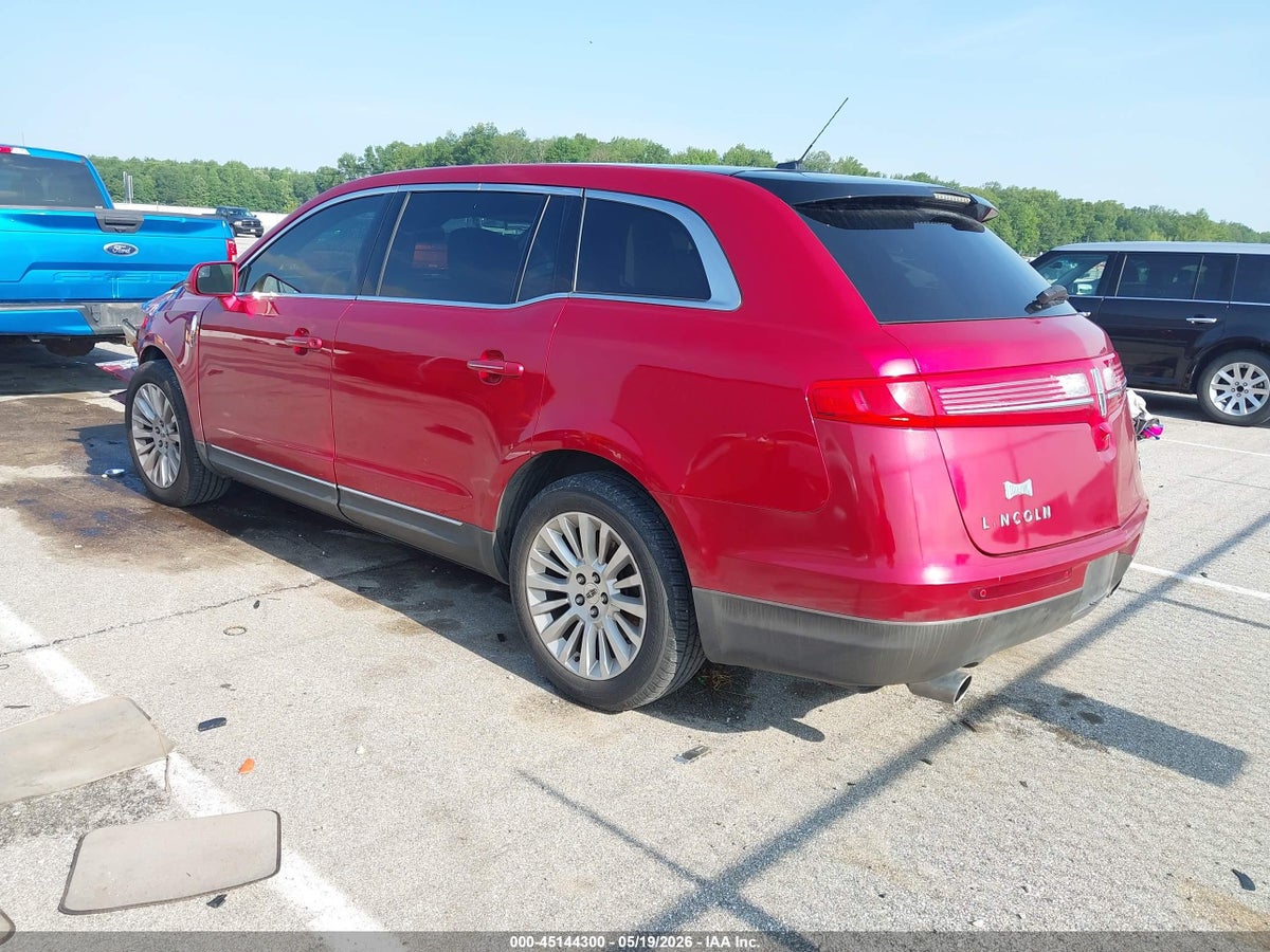 2010 LINCOLN MKT — снимка 3