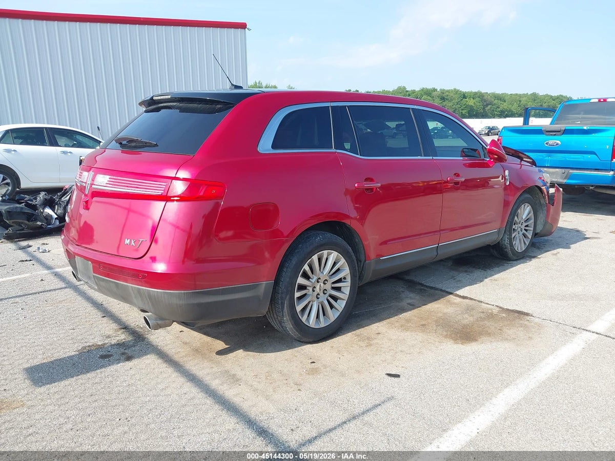 2010 LINCOLN MKT — снимка 4