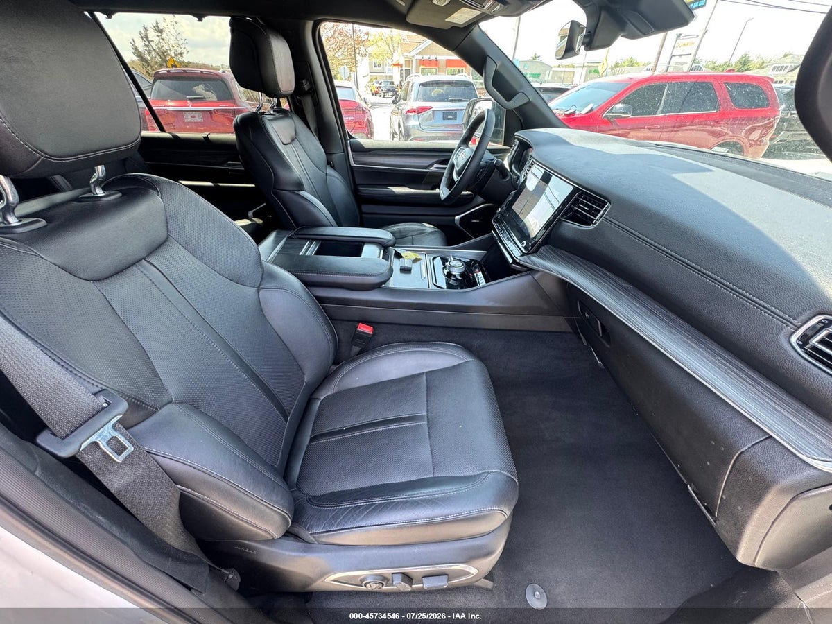 2023 JEEP WAGONEER L SERIES II 4X4 — снимка 5