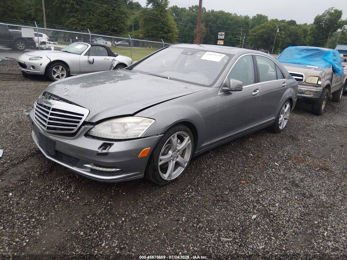 2011 MERCEDES-BENZ S 550 — снимка 2