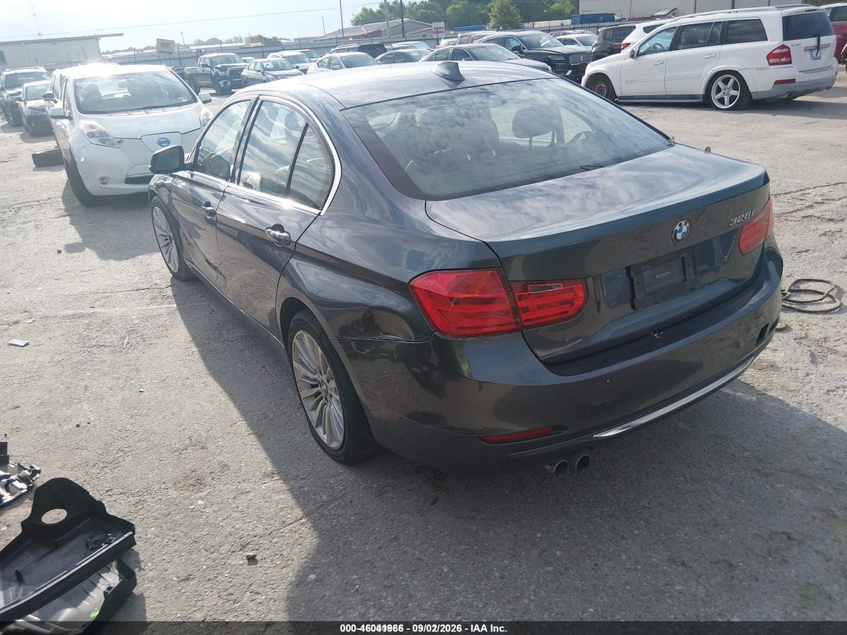 2013 BMW 328I — снимка 3