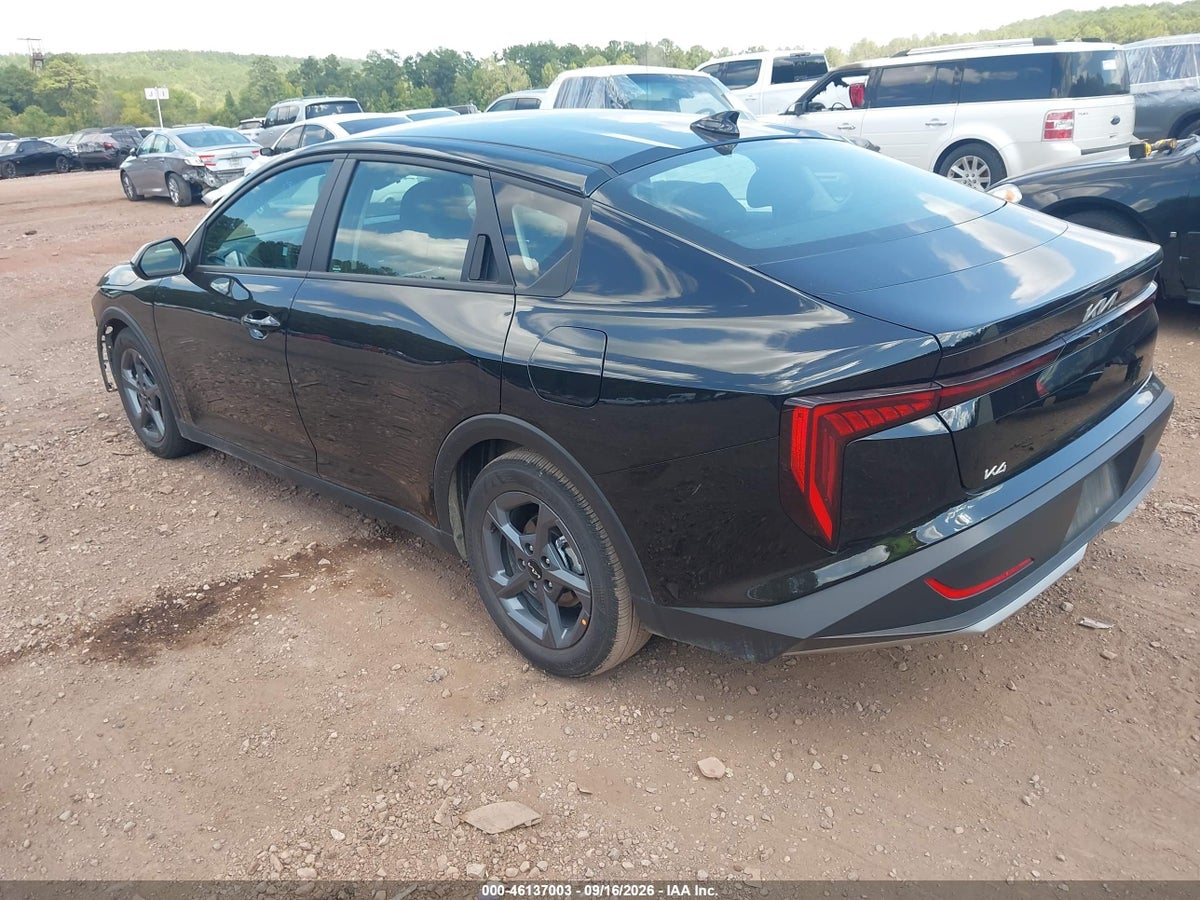 2026 KIA K4 LXS — photo 3