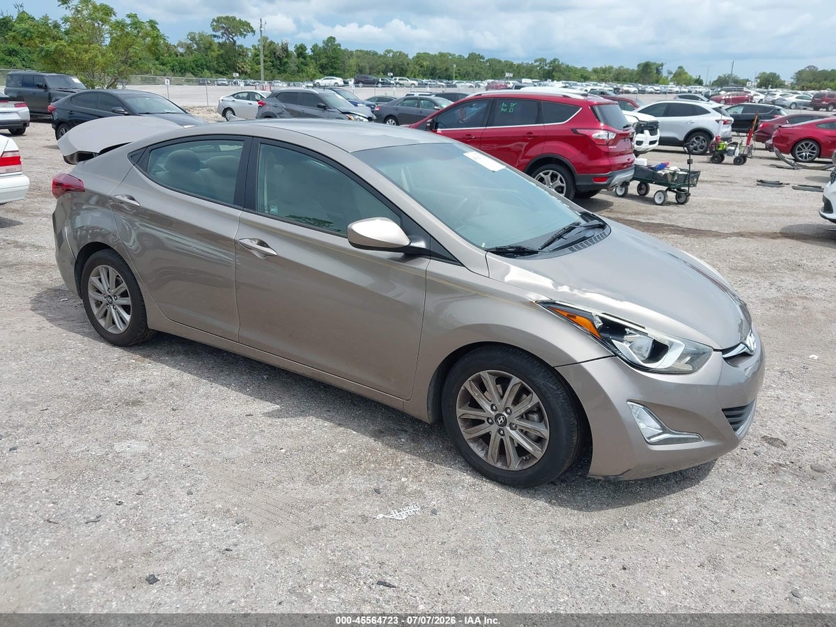 2016 HYUNDAI ELANTRA SE