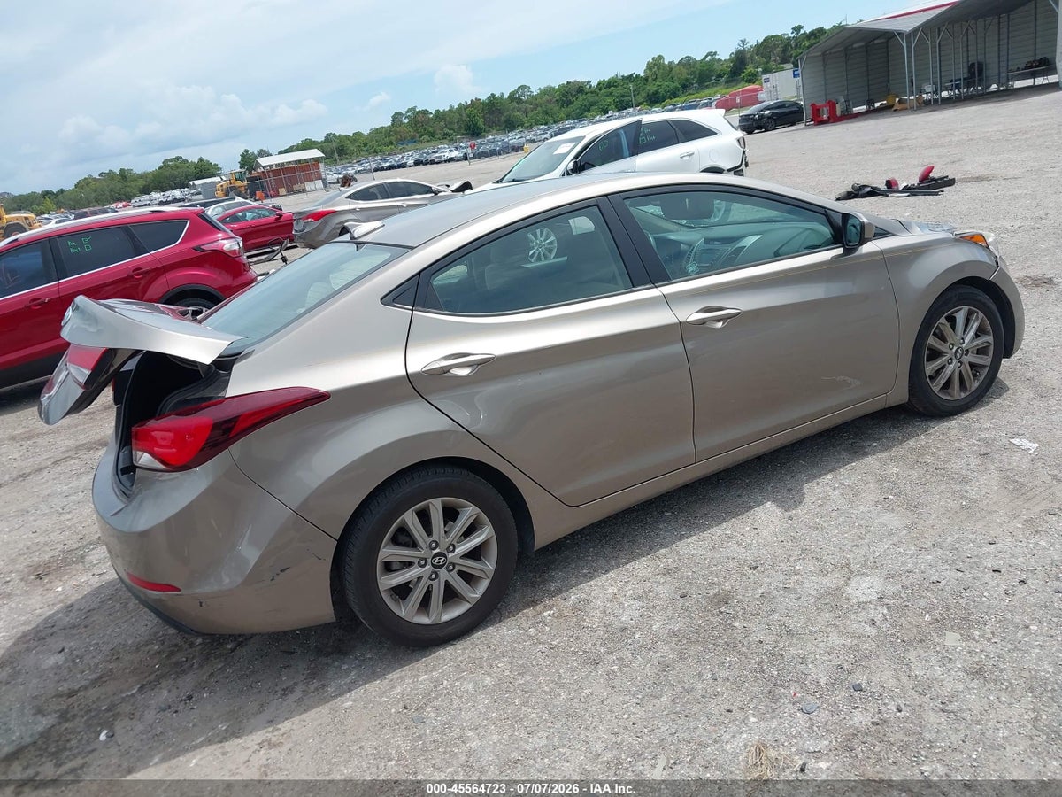 2016 HYUNDAI ELANTRA SE — снимка 4