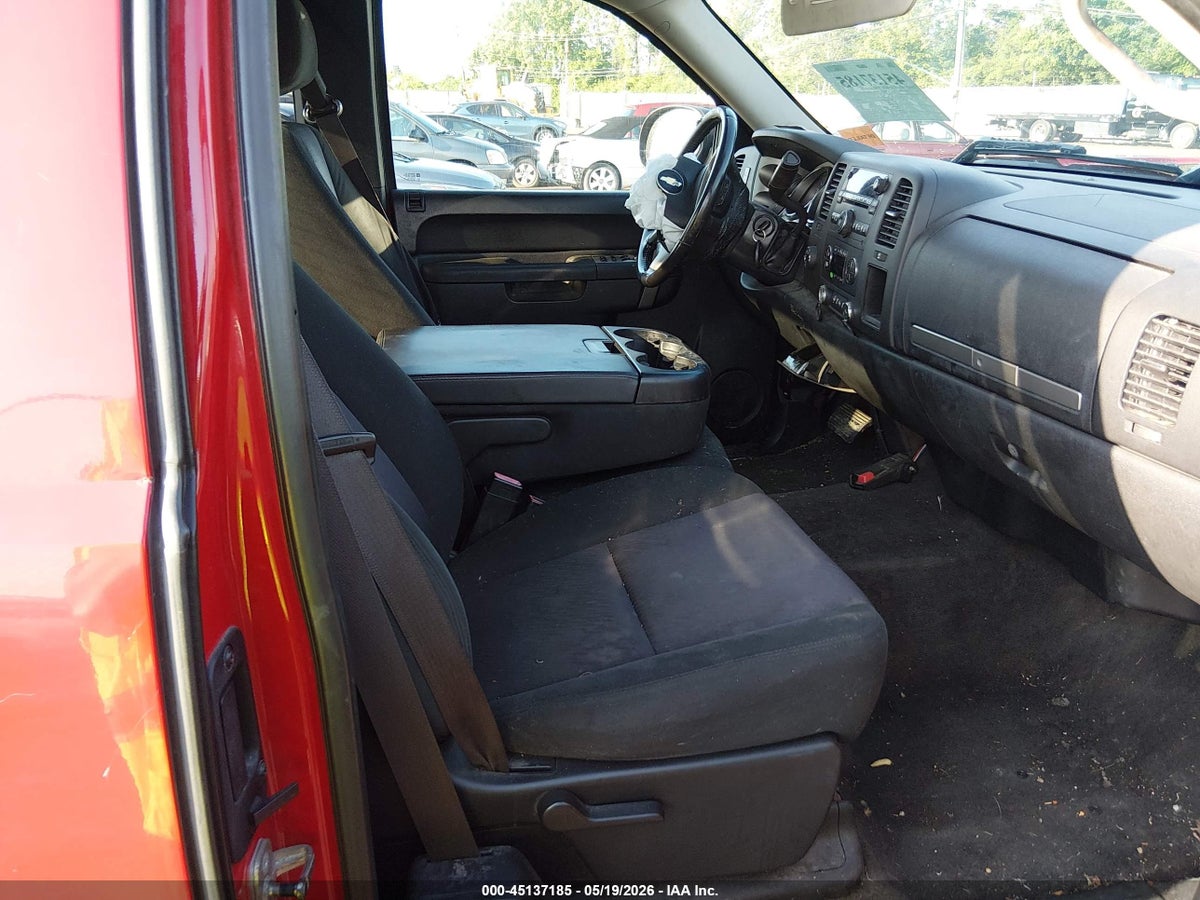 2011 CHEVROLET SILVERADO 1500 LT — снимка 5