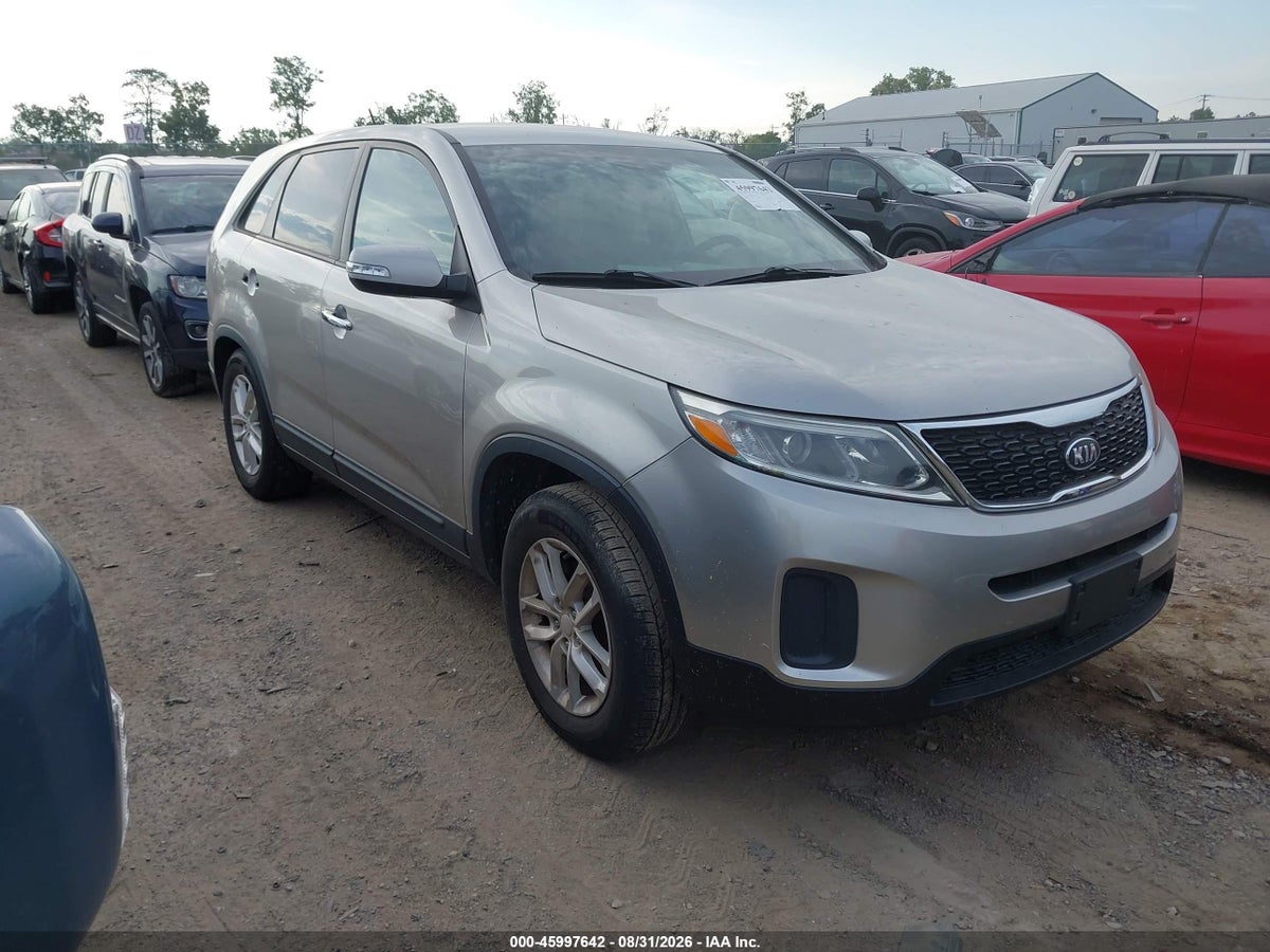2014 KIA SORENTO LX