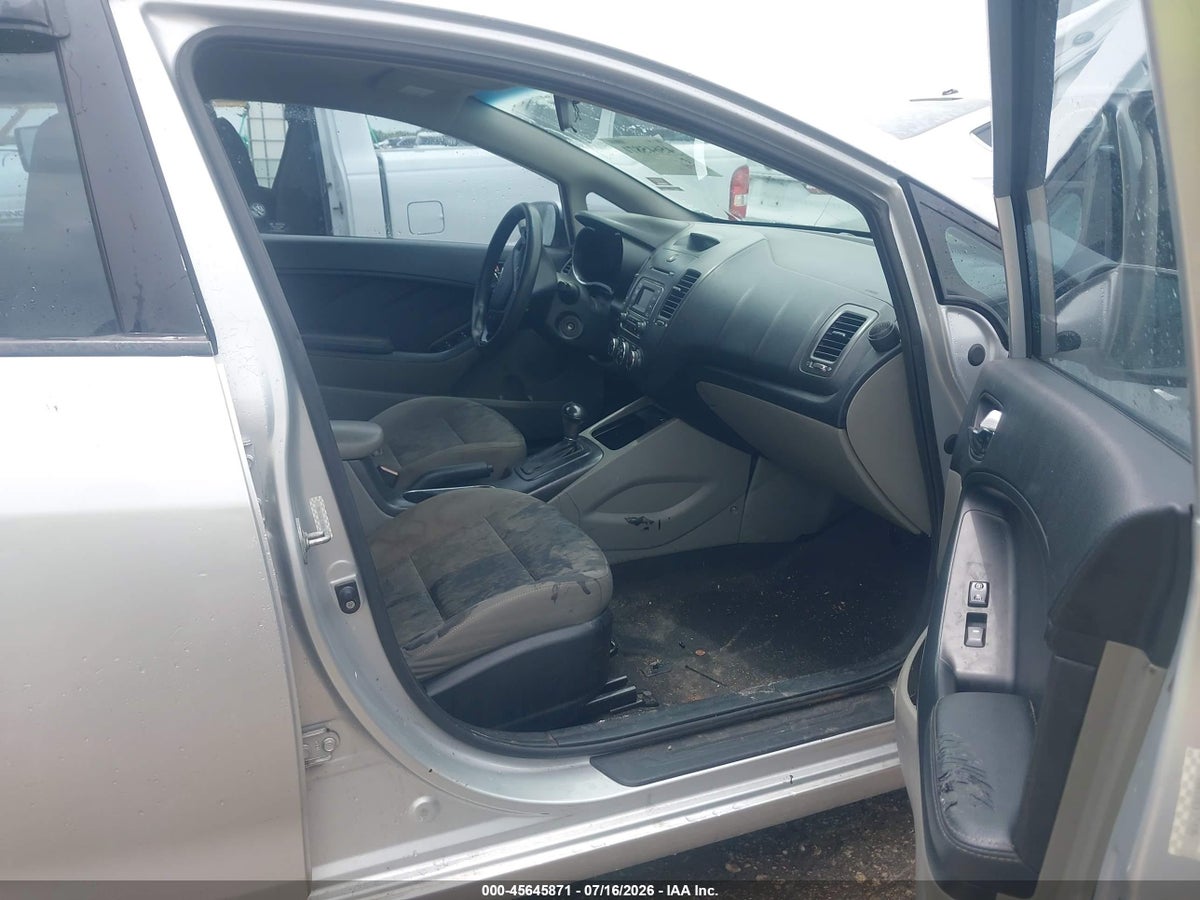 2015 KIA FORTE LX — снимка 5