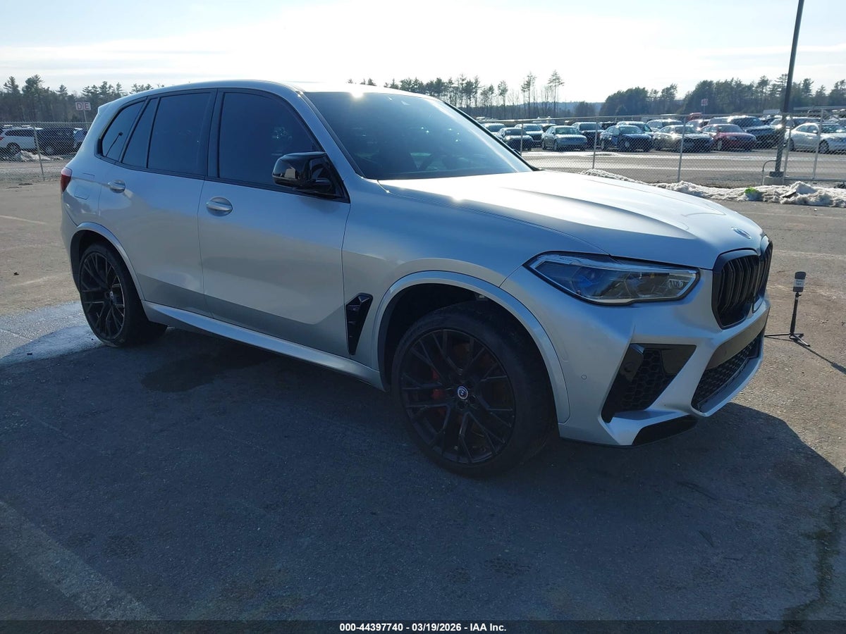 2023 BMW X5 M