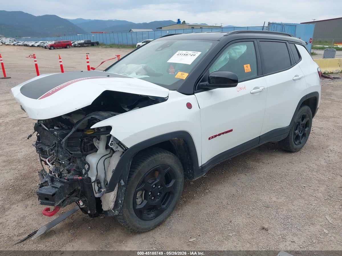 2024 JEEP COMPASS TRAILHAWK 4X4 — снимка 2
