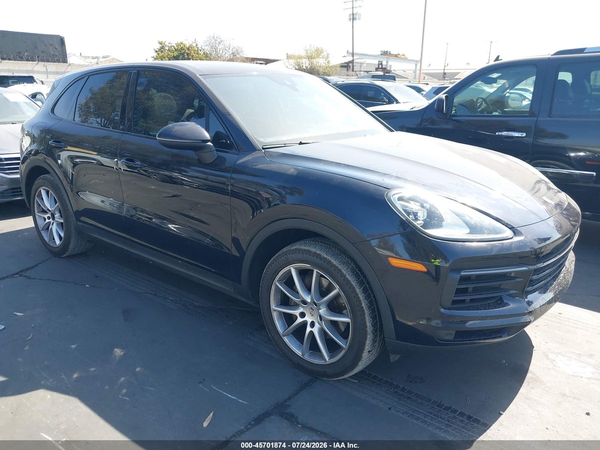 2019 PORSCHE CAYENNE