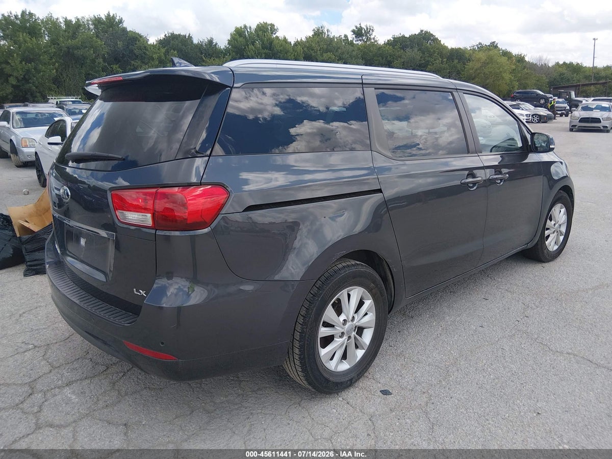 2016 KIA SEDONA LX — снимка 4