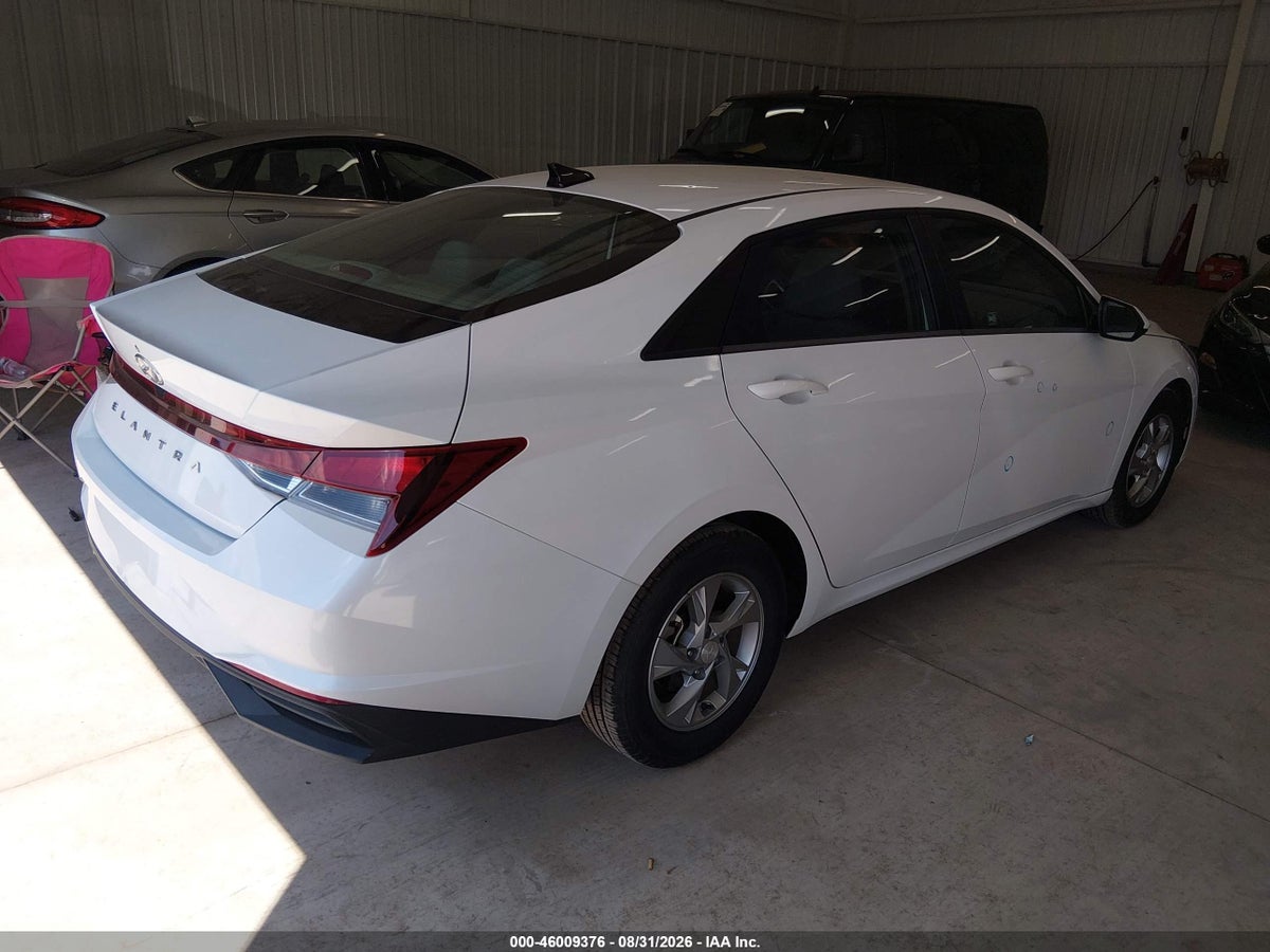 2021 HYUNDAI ELANTRA SE — снимка 4