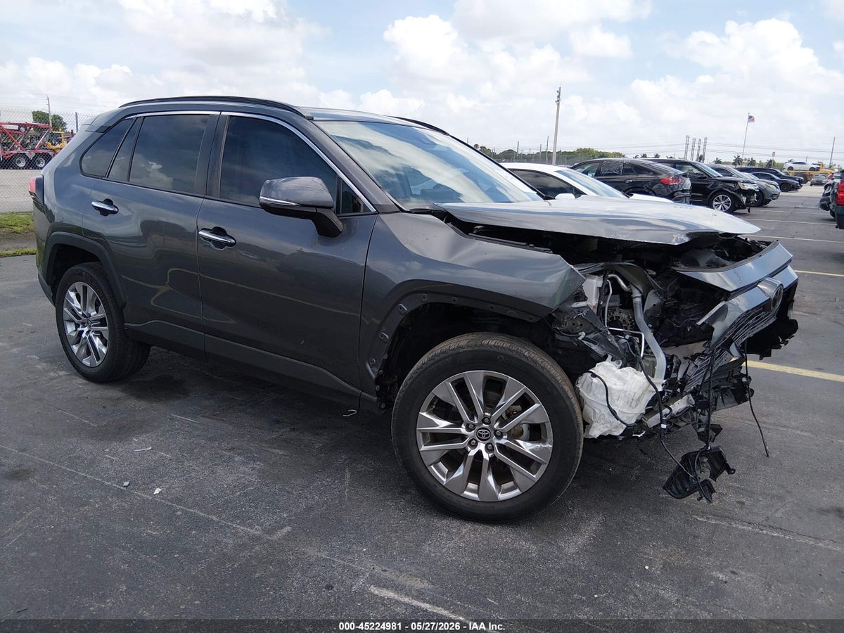 2021 TOYOTA RAV4 LIMITED