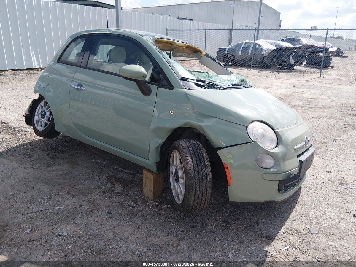 2015 FIAT 500 POP