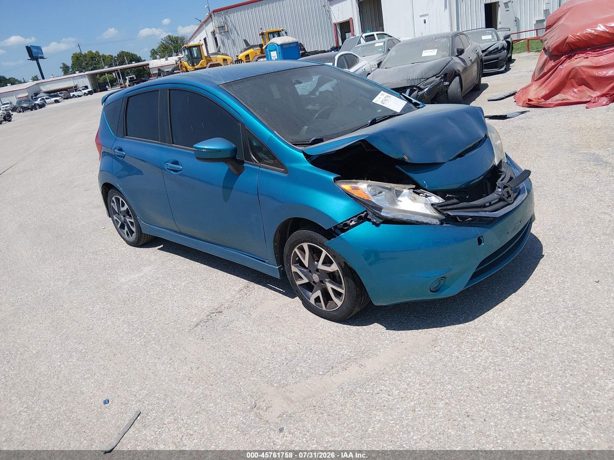 2015 NISSAN VERSA NOTE SR