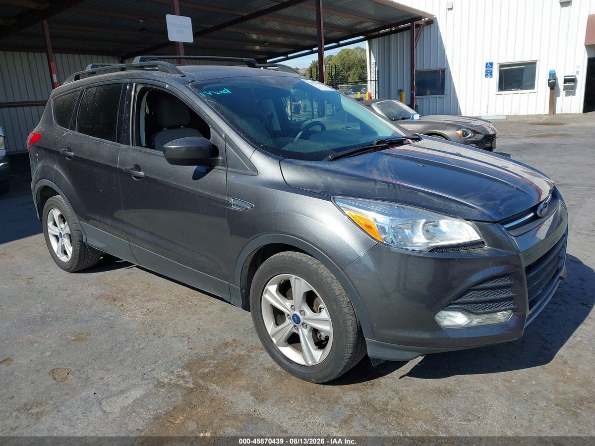 2015 FORD ESCAPE SE