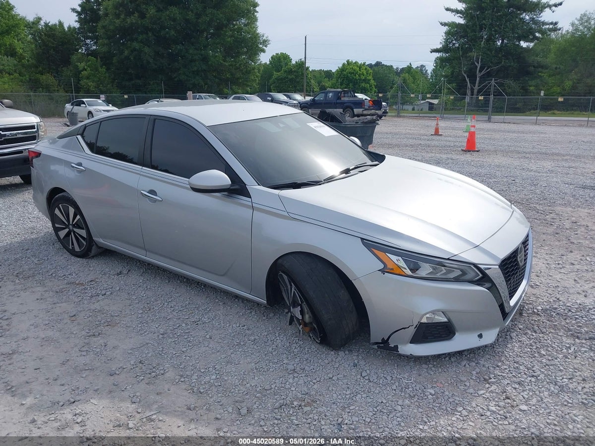 2022 NISSAN ALTIMA SV FWD