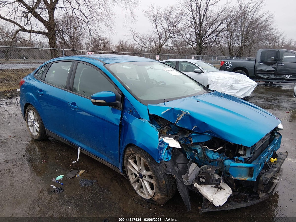 2016 FORD FOCUS SE