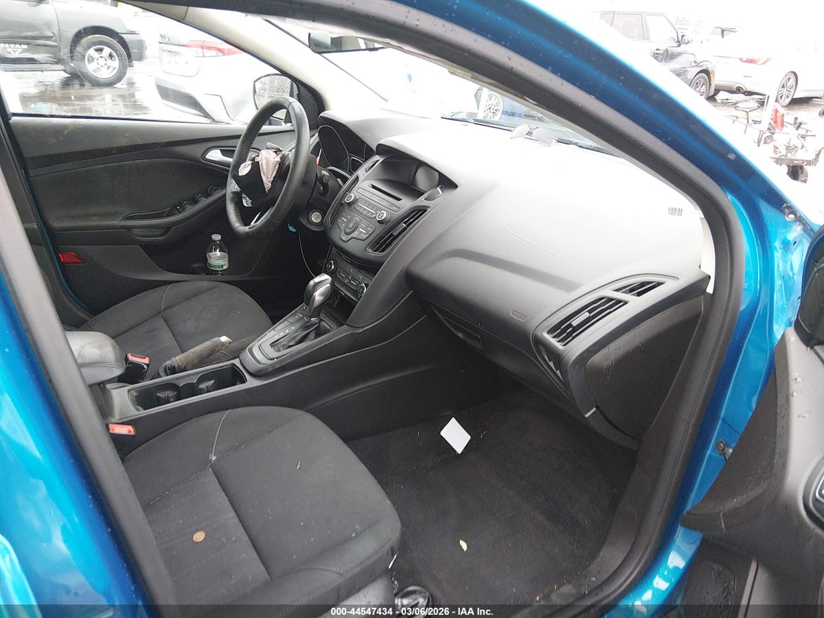 2016 FORD FOCUS SE — снимка 5