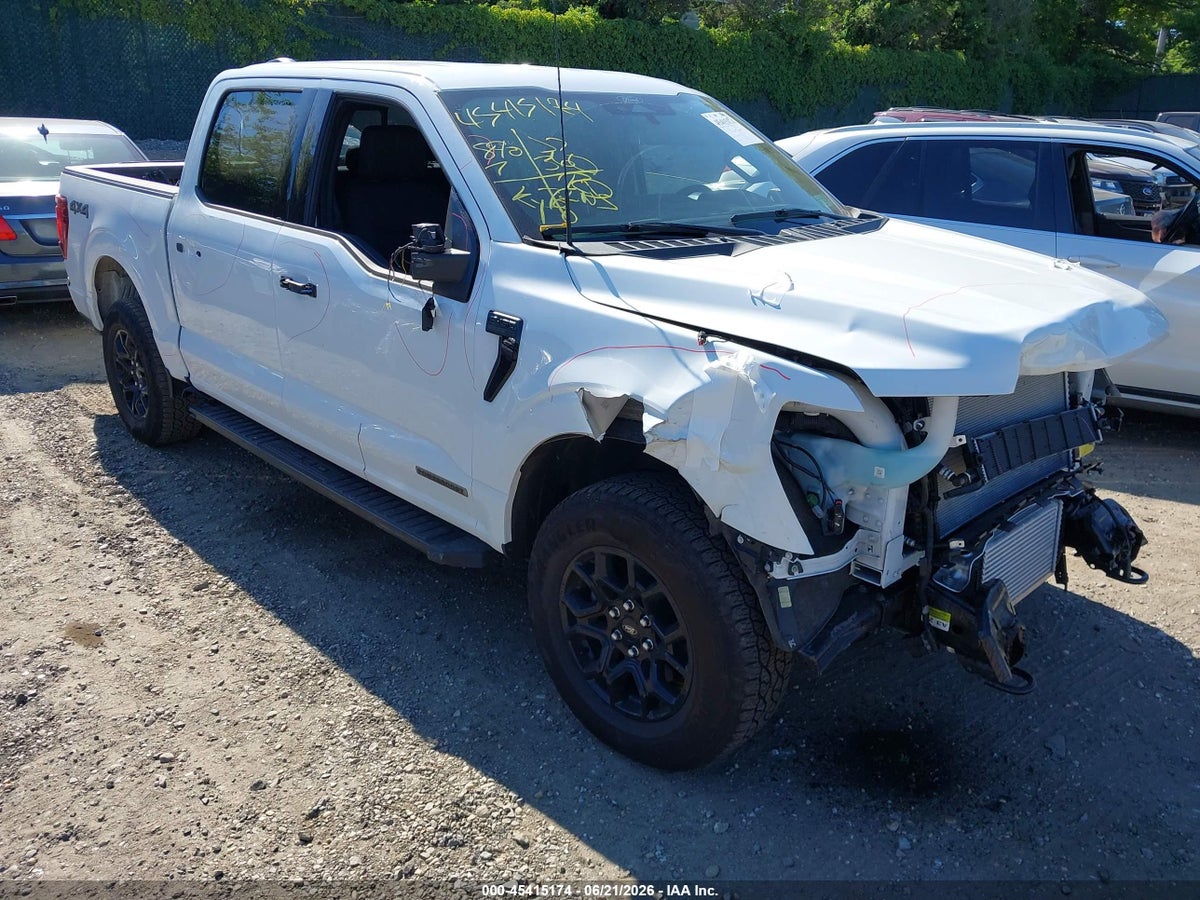 2025 FORD F-150 XLT