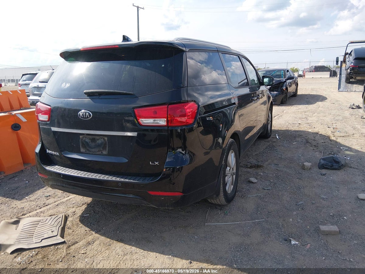 2018 KIA SEDONA LX — снимка 4