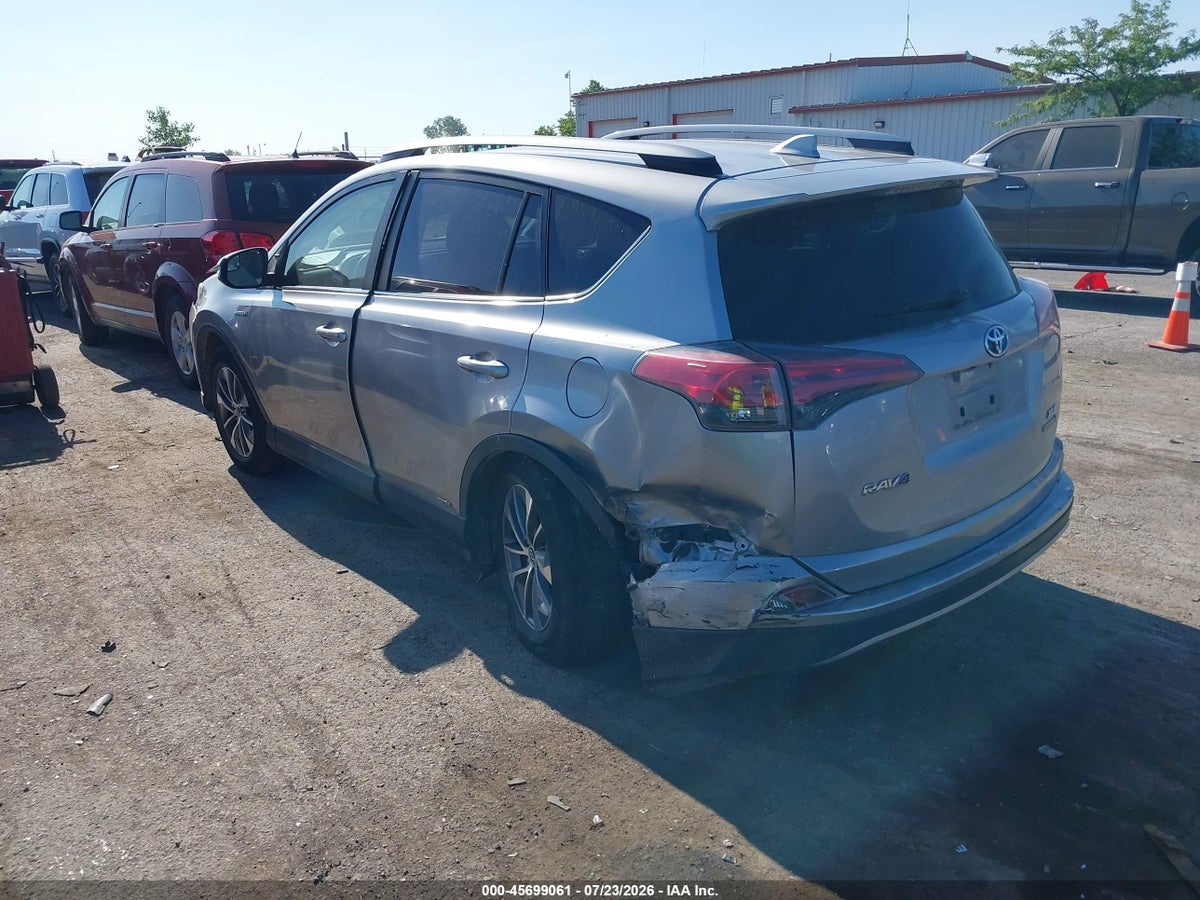 2017 TOYOTA RAV4 HYBRID XLE — снимка 3