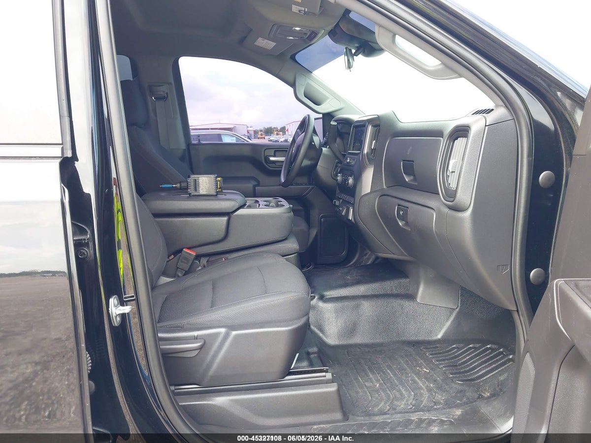 2023 CHEVROLET SILVERADO 1500 — снимка 5