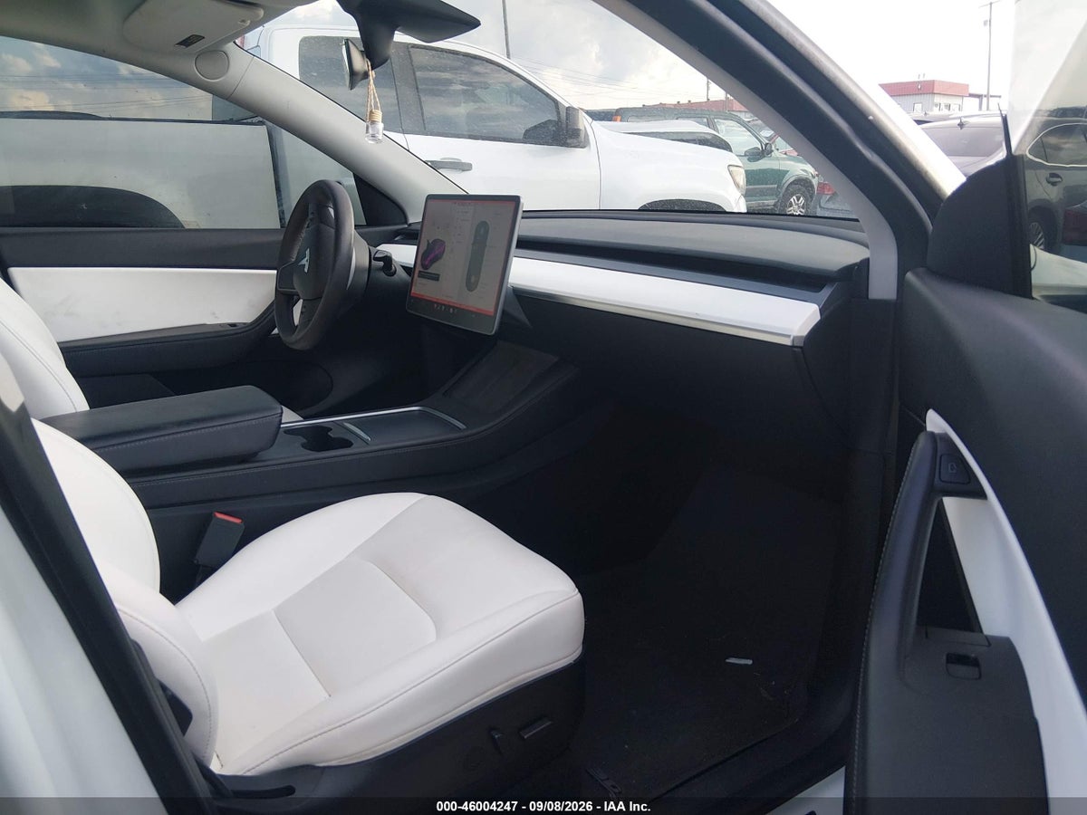 2022 TESLA MODEL Y LONG RANGE DUAL MOTOR ALL-WHEEL DRIVE — снимка 5