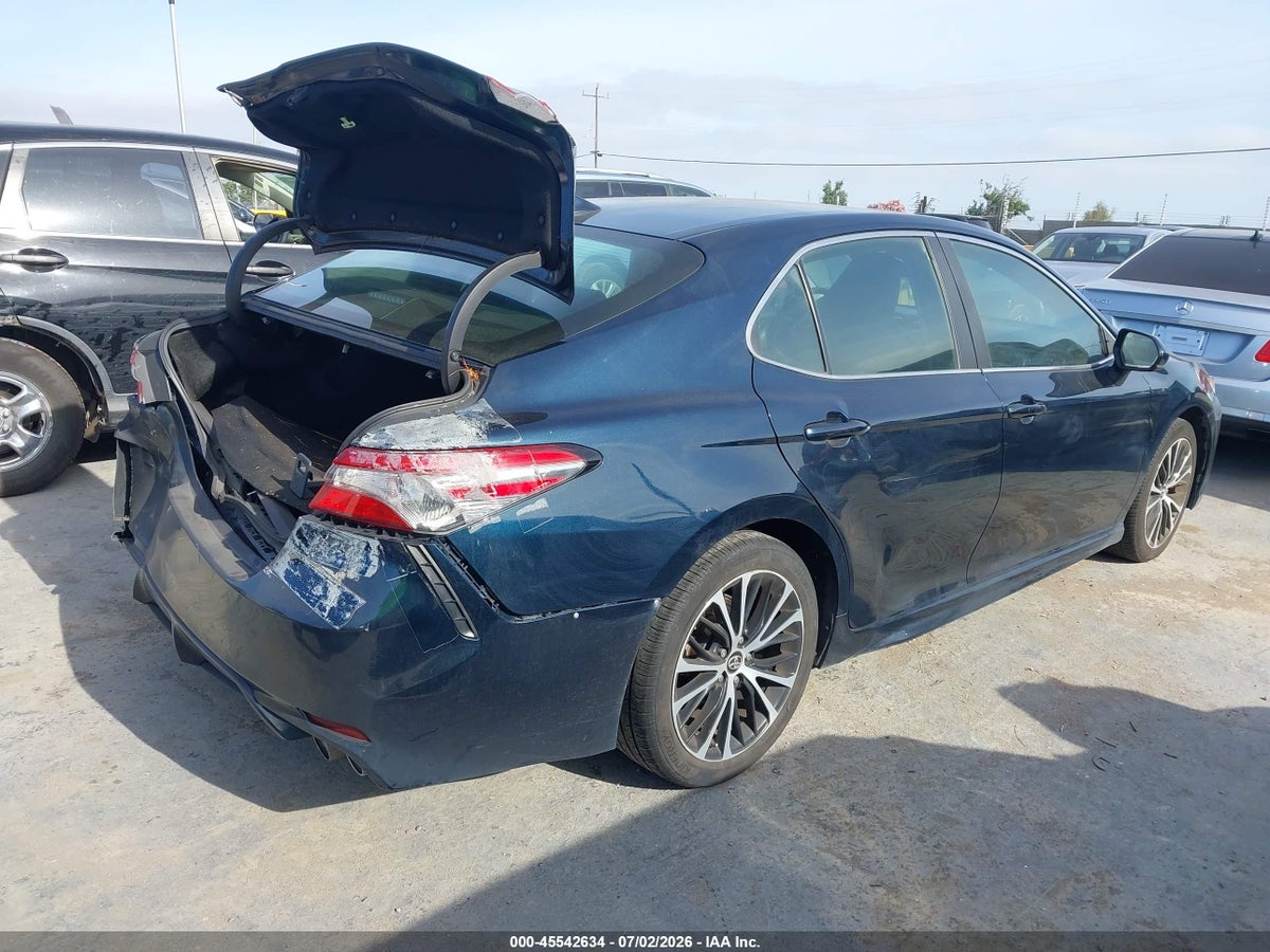 2019 TOYOTA CAMRY SE — снимка 4